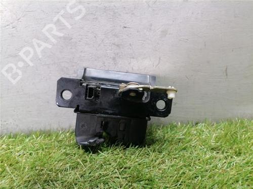 Used Tailgate lock Tailgate lock VW TOUAREG (7LA, 7L6, 7L7) 3.2 V6 (220 hp) 33278576 33278576