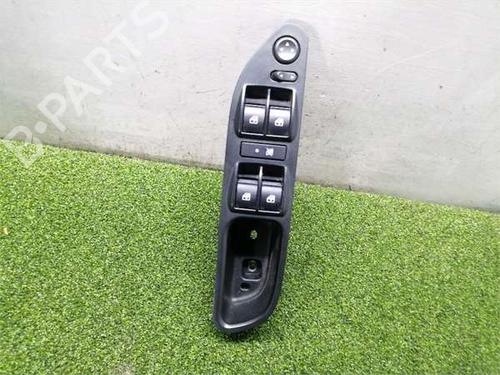 Used Left front window switch Left front window switch 38226528 38226528