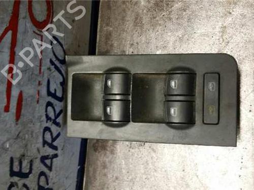 Used Left front window switch AUDI A6 C5 (4B2, 4B4) 2.5 TDI (163 hp) 31895583