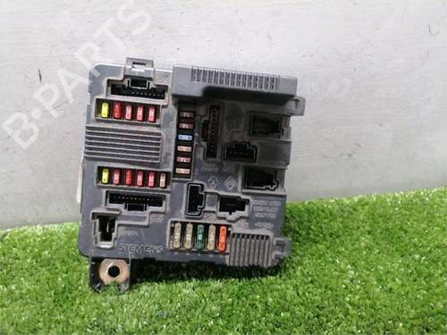 Used Fuse box Fuse box RENAULT SCÉNIC II (JM0/1_) 1.5 dCi (JM1E, JM16) (106 hp) 35887619 35887619