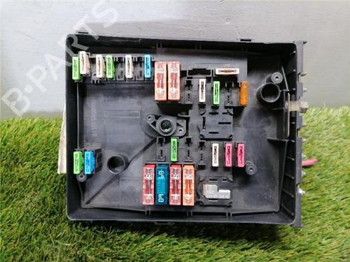 Used Fuse box Fuse box SEAT ALTEA (5P1) 1.9 TDI (105 hp) 34456329 34456329