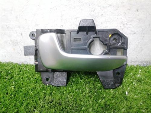 Venstre fortil invendig håndtag KIA CARENS IV 1.7 CRDi (116 hp) 32457354