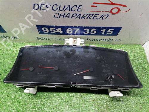 Used Instrument cluster TOYOTA COROLLA (_E12_) 2.0 D-4D (CDE120R, CDE120L_) (116 hp) 31897858