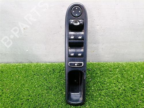 Used Left front window switch PEUGEOT 307 SW (3H) 1.6 HDI 110 (109 hp) 32253671