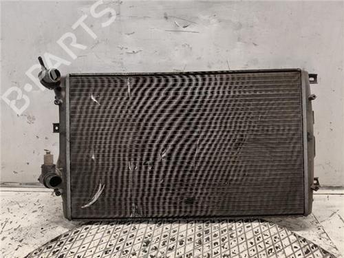 Used Water radiator Water radiator VW GOLF V Variant (1K5) 1.9 TDI (105 hp) 34106007 34106007