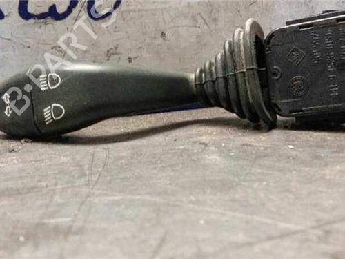 Used Switch SKODA FELICIA I (6U1) 1.6 (75 hp) 31895580