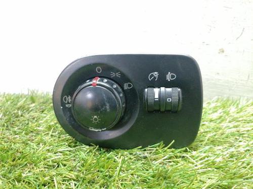 switch-seat-leon-1p1-2005-2006-2007-2008-2009-2010-2011-2012-2013-36452915 main image