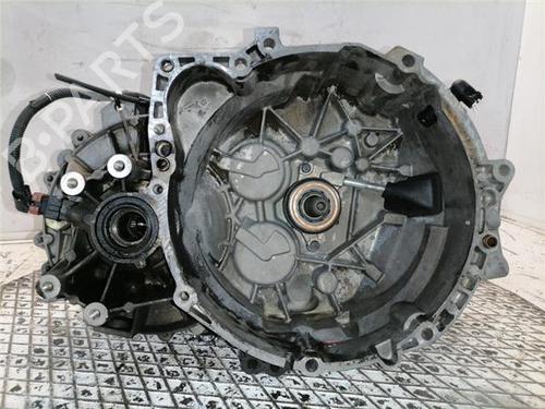 Used Gearbox Gearbox MITSUBISHI CARISMA Saloon (DA_) 1.9 DI-D (DA5A) (115 hp) 36282543 36282543