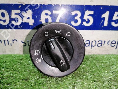 Used Switch SKODA OCTAVIA II (1Z3) 2.0 TDI 16V (140 hp) 31897771