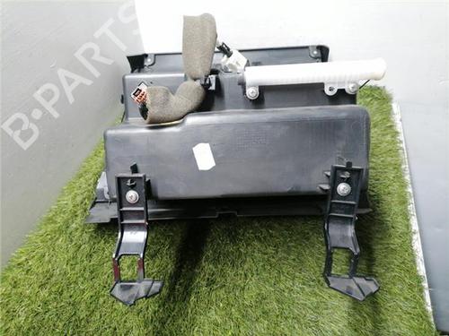 Glove box NISSAN PULSAR Hatchback (C13) 1.2 DIG-T | BP31900931C95
