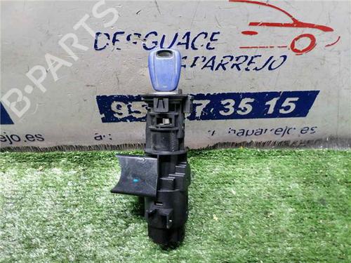 Commutateur FIAT PUNTO (188_) 1.3 JTD 16V (70 hp) 31899100