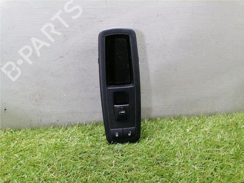 Used Right front window switch Right front window switch CHRYSLER GRAND VOYAGER V (RT) 2.8 CRD (163 hp) 33478068 33478068