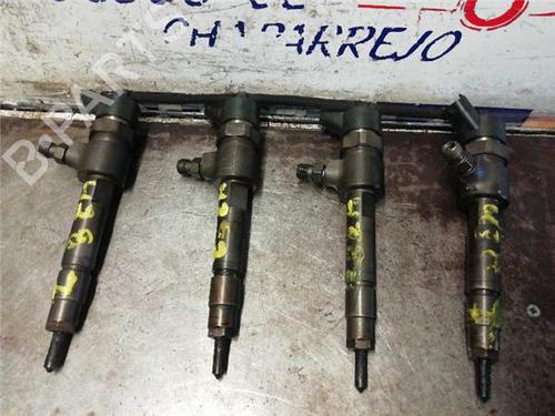 Injecteur FIAT PUNTO (188_) 1.9 JTD 80 (188.237, .257, .337, .357) (80 hp) 31896308