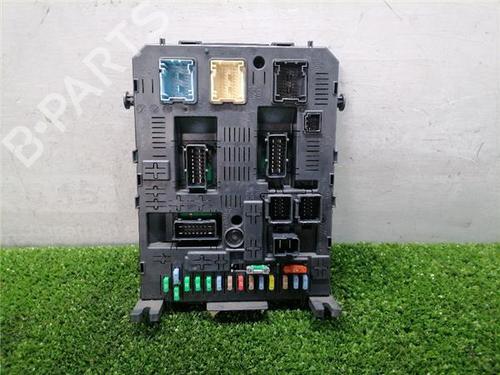 fuse-box-citroen-c4-i-lc_-2004-2005-2006-2007-2008-2009-2010-2011-2012-2013-2014-32768499 main image