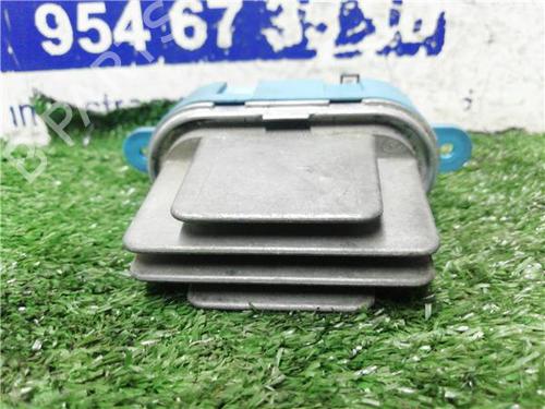 Résistance de chauffage VW TOUAREG (7LA, 7L6, 7L7) 2.5 R5 TDI (174 hp) 31897567