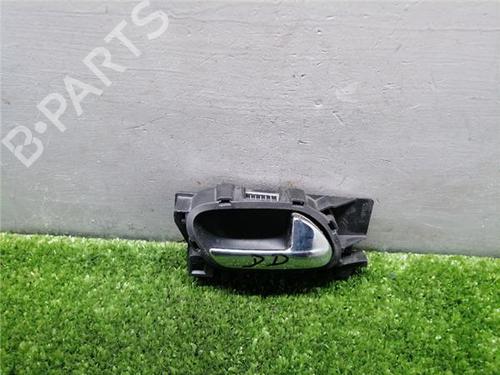 Used Front right interior door handle Front right interior door handle PEUGEOT 308 I (4A_, 4C_) 1.6 HDi (109 hp) 33248899 33248899