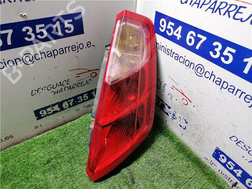 Used Right taillight FIAT GRANDE PUNTO (199_) 1.4 (199AXB11, 199AXB1A, 199BXB1A, 199AXL1A) (77 hp) 31892802