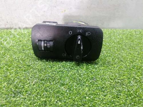 Used Headlight switch Headlight switch 37705353 37705353