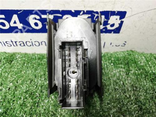 Switch FORD TOURNEO CONNECT 1.8 TDCi | BP31896970I30