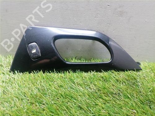 Used Right rear window switch Right rear window switch PEUGEOT 407 (6D_) 1.6 HDi 110 (6D9HZC, 6D9HYC) (109 hp) 36452880 36452880