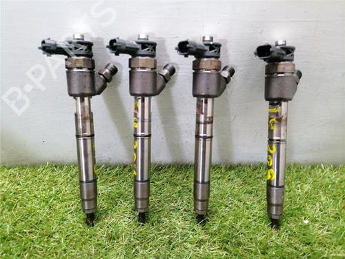 Spreder / Dyse KIA CARENS IV 1.7 CRDi (116 hp) 31901340