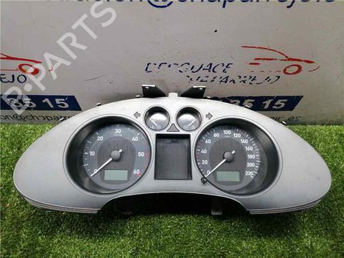 Used Instrument cluster SEAT IBIZA III (6L1) 1.4 TDI (80 hp) 31900411