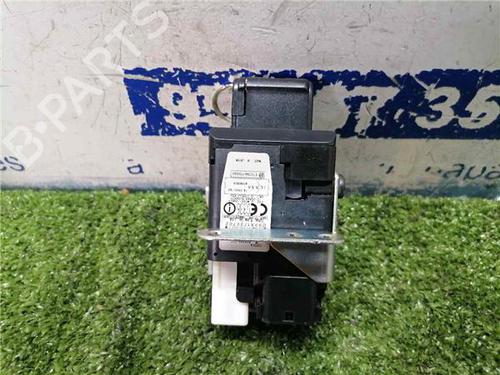 Used Switch Switch TOYOTA COROLLA Verso (ZER_, ZZE12_, R1_) 2.2 D-4D (AUR10_, AUR10R) (136 hp) 31900303 31900303