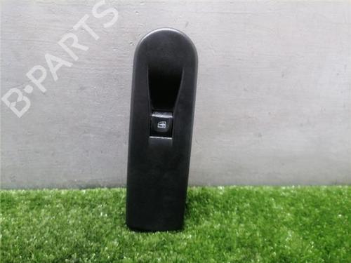 right-front-window-switch-renault-clio-iv-bh_-2012-2013-2014-2015-2016-2017-2018-2019-2020-2021-33248940 main image