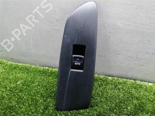 Used Right front window switch Right front window switch TOYOTA AURIS (_E15_) 1.4 D-4D (NDE150_, NDE150R) (90 hp) 34572680 34572680