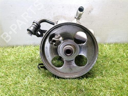 Used Steering pump CITROËN XSARA PICASSO (N68) 1.6 HDi (90 hp) 31890883