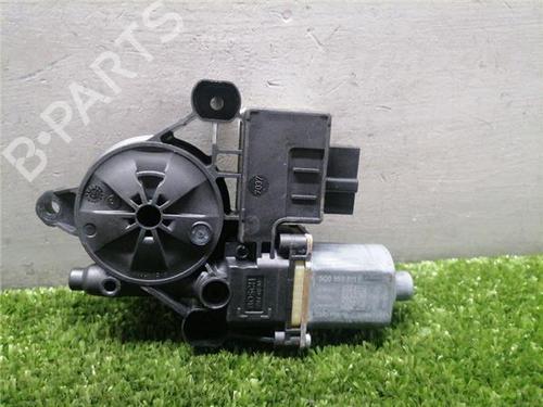 Used Left rear window motor Left rear window motor SEAT LEON ST (5F8) 1.6 TDI (115 hp) 32690377 32690377