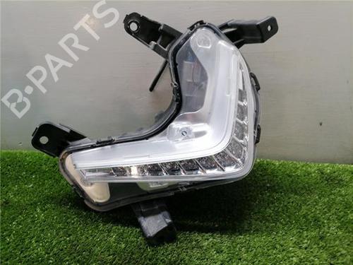 Feu de brouillard avant droit HYUNDAI TUCSON (NX4E, NX4A) 1.6 CRDi (116 hp) 31890838