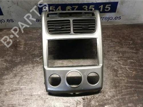 Andre KIA SPORTAGE II (JE_, KM_) 2.0 i 16V (141 hp) 31901486