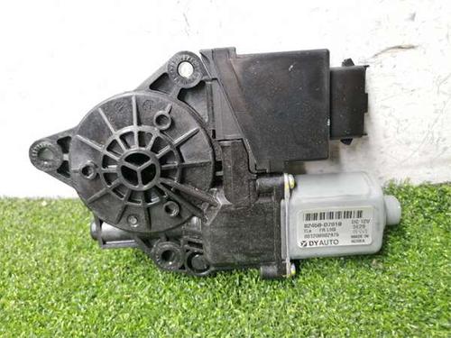 Used Left front window motor Left front window motor HYUNDAI TUCSON (TL, TLE) 2.0 CRDi (136 hp) 40110526 40110526