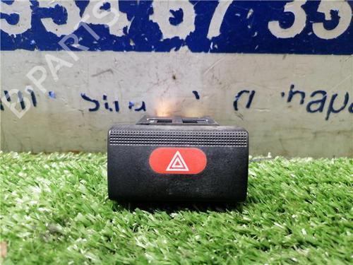 Bouton de warning OPEL VECTRA B (J96) 1.6 i 16V (F19) (100 hp) 31898271