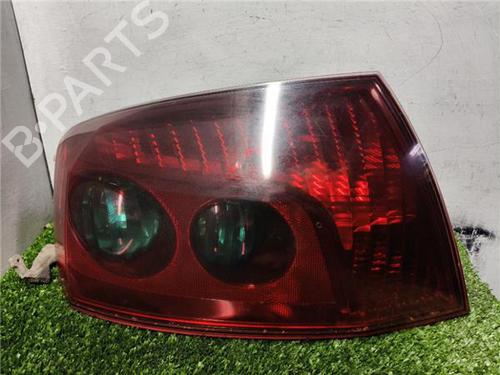 Used Left taillight Left taillight PEUGEOT 407 (6D_) 2.0 HDi 135 (6DRHRH, 6DRHRE, 6DRHRG, 6DRHRJ) (136 hp) 33221760 33221760