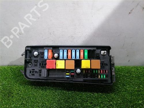 fuse-box-opel-vectra-c-z02-2002-2003-2004-2005-2006-2007-2008-2009-32276949 main image