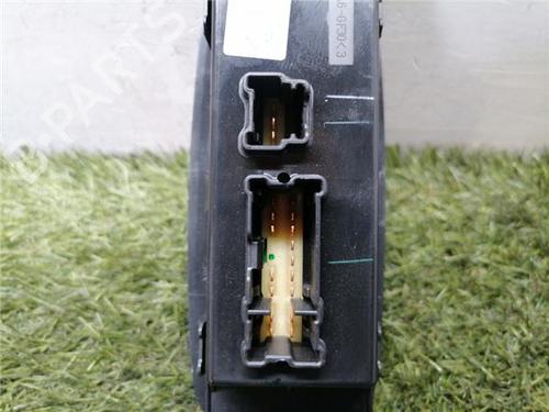 Left front window switch RENAULT KADJAR (HA_, HL_) 1.2 TCe 130 (HLMR) | BP31901182I27