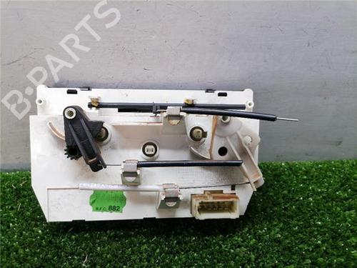 Climate control PEUGEOT 206 Hatchback (2A/C) 1.4 HDi eco 70 | BP32308038I5