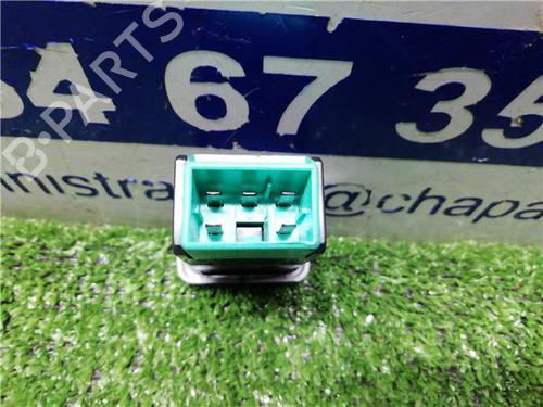 Switch KIA CARENS I MPV (FC, FJ) 1.8 i | BP31897127I30