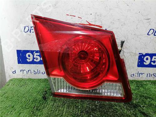 left-taillight-chevrolet-cruze-j300-2009-31893069 main image