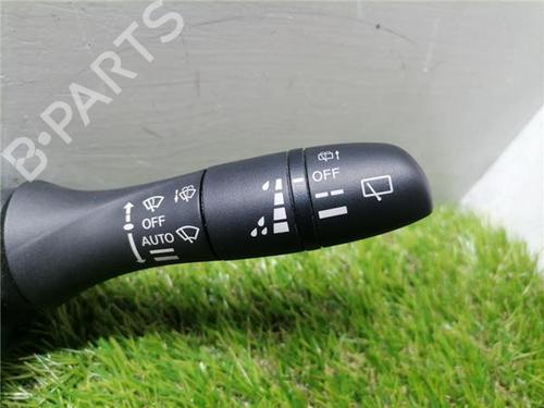 Switch NISSAN MICRA V (K14) 1.0 | BP31935115I30