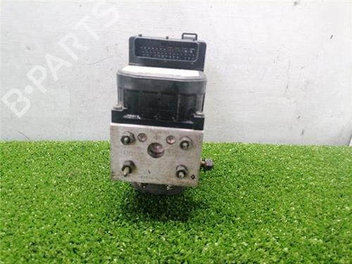 Used ABS pump TOYOTA COROLLA (_E12_) 2.0 D-4D (CDE120_, CDE120R) (90 hp) 32308012