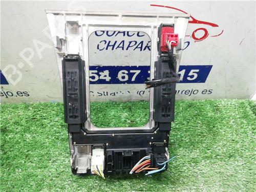 Left front window switch MERCEDES-BENZ E-CLASS T-Model (S210) E 300 T Turbo-D (210.225) | BP31897698I27