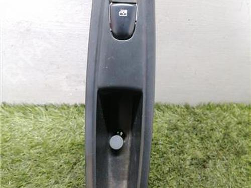 right-rear-window-switch-renault-kadjar-ha_-hl_-2015-31901183 main image