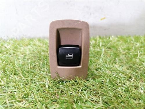Used Right rear window switch Right rear window switch BMW 3 (E90) 320 d (150 hp) 34572657 34572657