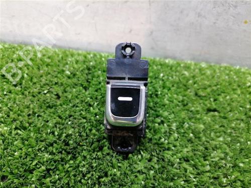 Used Left rear window switch KIA CARENS IV 1.7 CRDi (116 hp) 32821262