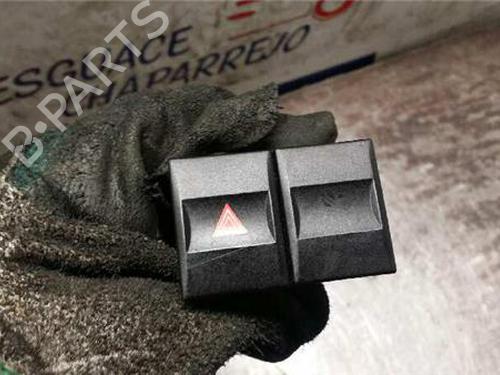 Used Warning switch FORD MONDEO III (B5Y) 2.0 16V TDDi / TDCi (115 hp) 31895307