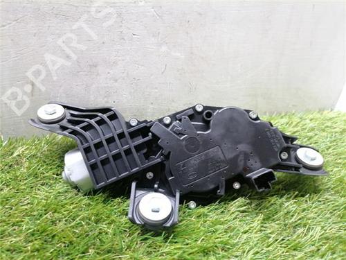 Used Rear wiper motor KIA SPORTAGE IV (QL, QLE) 1.7 CRDi (116 hp) 32768297