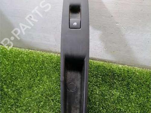left-rear-window-switch-opel-mokka-mokka-x-j13-2012-2013-2014-2015-2016-2017-2018-2019-36483386 main image